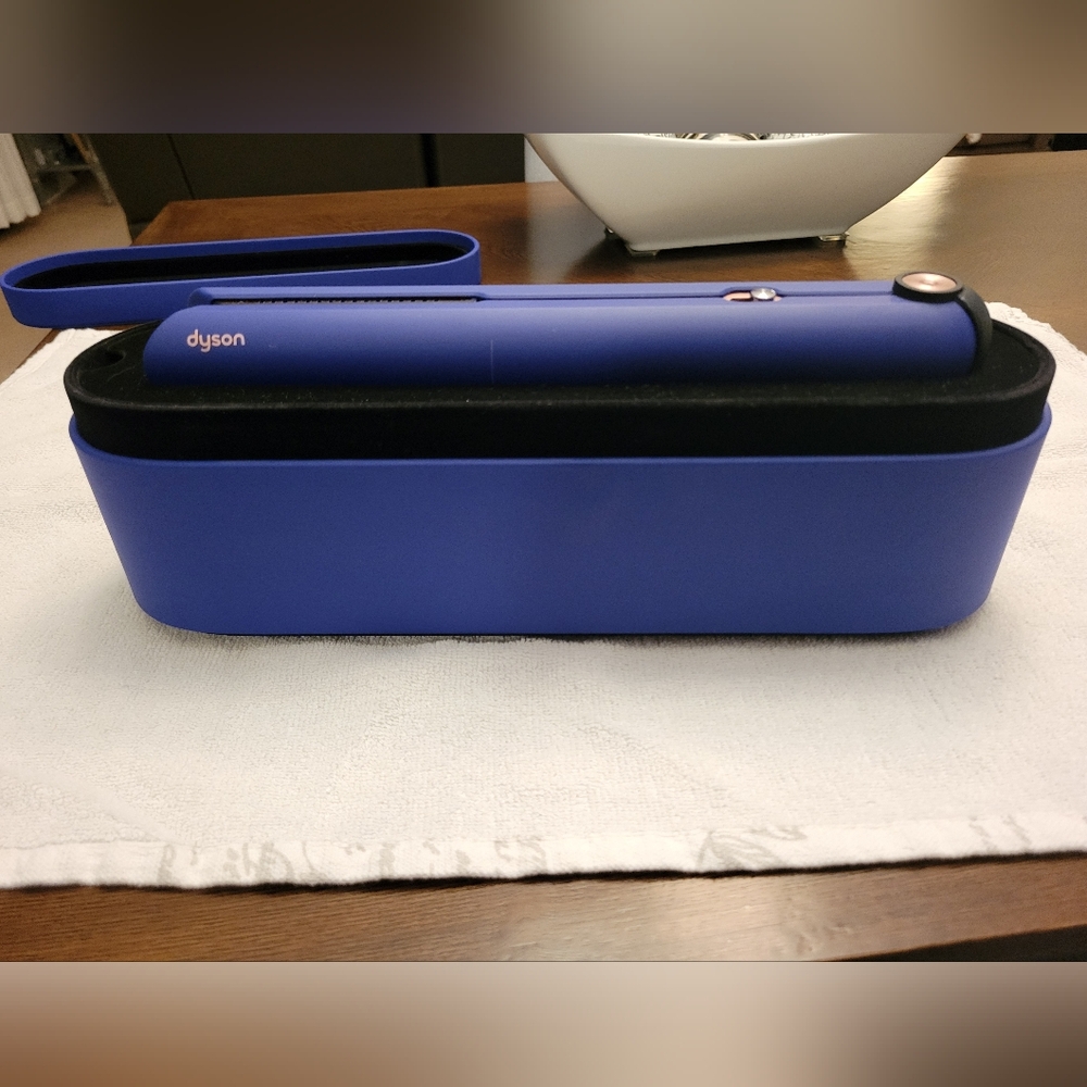 Dyson Cobalt Blue Hair Styler with Case